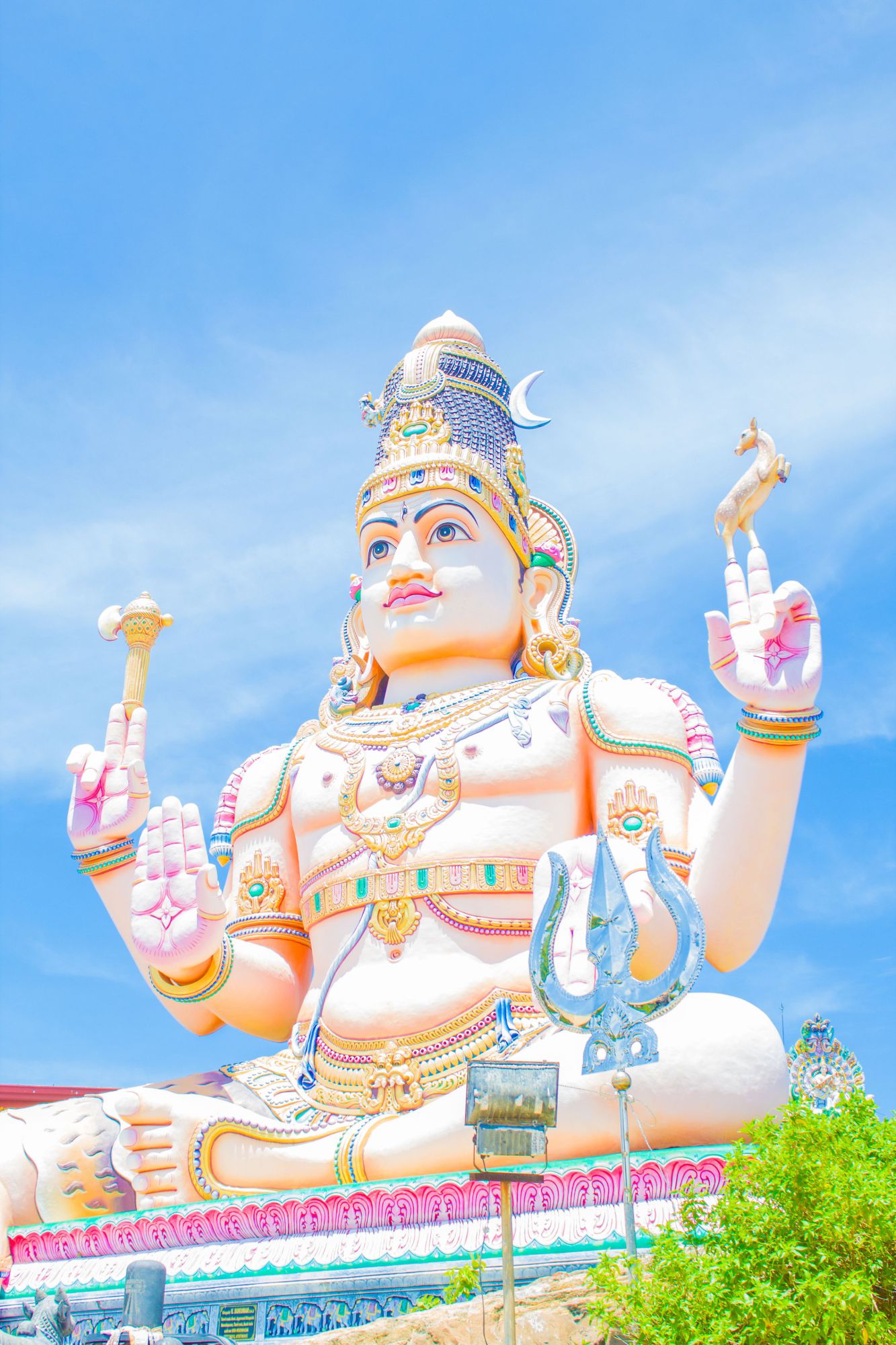 Shiva statue at Koneswaram Temple, Trincomalee